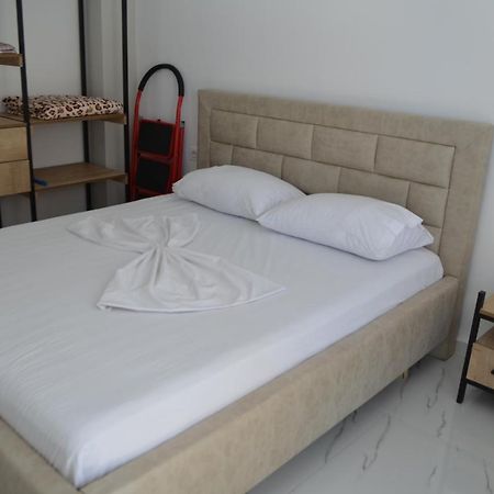 Akil Apartments Sarandë Eksteriør bilde