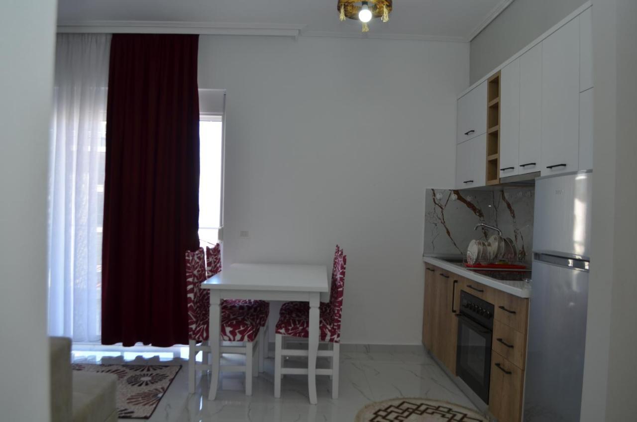 Akil Apartments Sarandë Eksteriør bilde